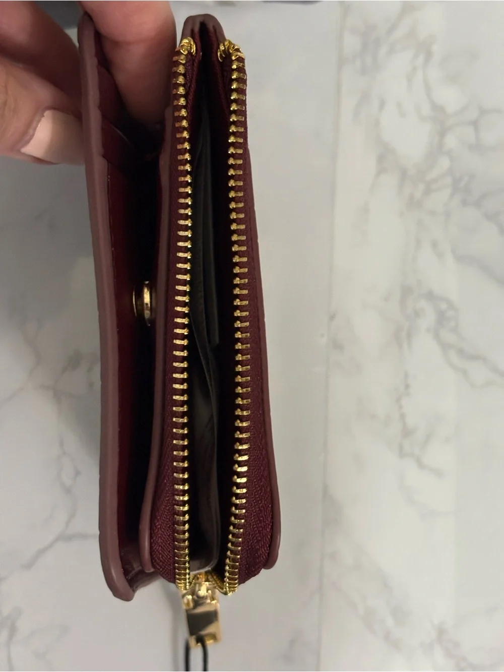 MANGO Burgundy Croc-Effect Small Credit Card/Coin Zipper Wallet